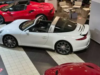Usata Porsche 991 400 CV (294 kW) 2015 C9a  pure white Cabrio