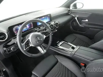 Usata Mercedes A180 Progressive 136 CV (100 kW) 2024 Nero Berlina