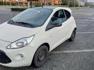 Usata Ford Ka 69 CV (50 kW) 2016 Berlina