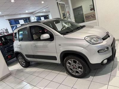 Usata Fiat Panda 4x4 Climbing 95 CV (69 kW) 2016 Argento Utilitaria