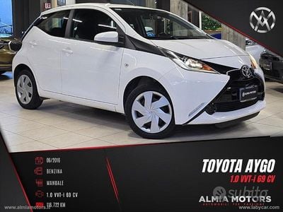 Usata Toyota Aygo Cool 69 CV (50 kW) 2016 Bianco Utilitaria