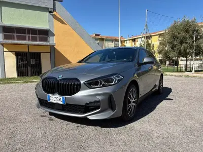 Usata BMW 118 M Sport 150 CV (110 kW) 2023 Grigio Berlina