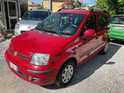 Usata Fiat Panda Dynamic 69 CV (50 kW) 2011 Rosso Utilitaria