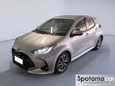 Usata Toyota Yaris Hybrid Trend 116 CV (85 kW) 2022 Other Berlina