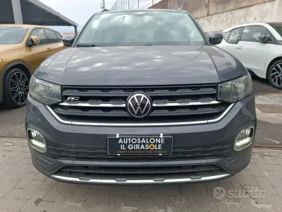 Usata VW T-Cross Style 110 CV (80 kW) 2022 Blu SUV