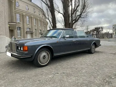 Usata Rolls Royce Silver Spur 220 CV (161 kW) 1987 Grigio Berlina