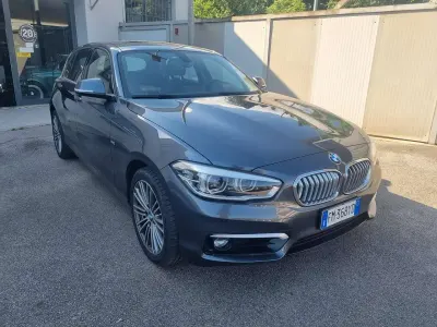 Usata BMW 118 150 CV (110 kW) 2018 Grigio Utilitaria