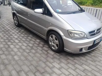 Usata Opel Zafira