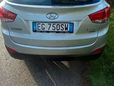 Usata Hyundai ix35 Turbo 136 CV (100 kW) 2011 Grigio SUV