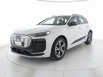 Usata Audi Q6 e-tron