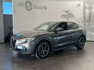 Usata Alfa Romeo Stelvio Veloce 209 CV (153 kW) 2021 Grigio SUV