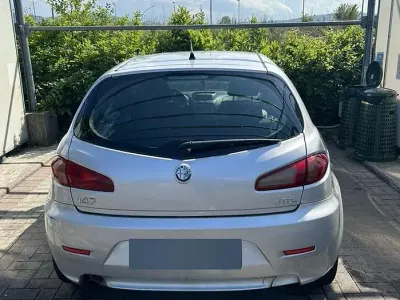 Occasion Alfa Romeo 147 Progression 120 ch (88 kW) 2007 Gris Citadine