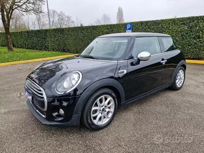 Occasion Mini Cooper 116 ch (85 kW) 2014 Noir Citadine