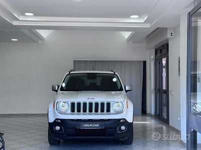 Usata Jeep Renegade Limited 140 CV (102 kW) 2015 Bianco SUV