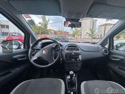 Usata 2012 Fiat Punto Evo Utilitaria | 4800 € (Buon prezzo)