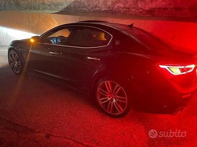 Usata Maserati Ghibli 275 CV (202 kW) 2018 Blu Berlina