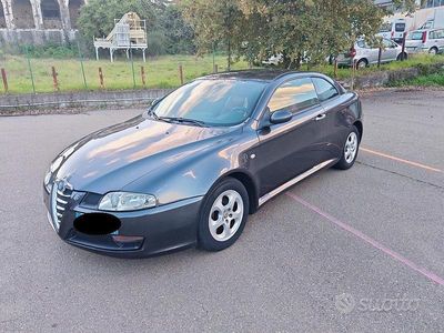 Grigio Usata 2006 Alfa Romeo GT Coupé | 4800 € (Molto cara)
