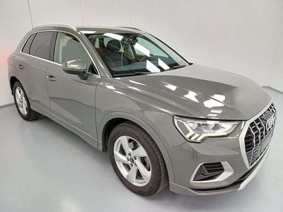 Grigio chronos Usata 2021 Audi Q3 Ambiente SUV | 28.900 € (Buon prezzo)