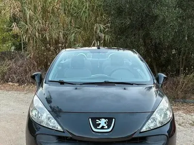 Usata Peugeot 207 CC 120 CV (88 kW) 2009 Nero Cabrio