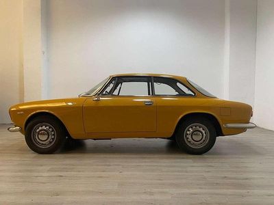 Usata Alfa Romeo GT Junior 88 CV (64 kW) 1970 Ocra Coupé