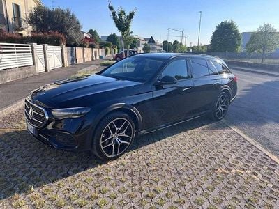 Begagnad Mercedes E220 All-Terrain Premium 197 HK (144 kW) 2025 Svart Kombi