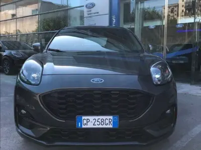 Usata Ford Puma ST-Line 125 CV (91 kW) 2023 Magnetic grey (metallizzato) SUV