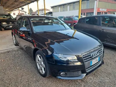Käytetty Audi A4 Advanced 143 HP (105 kW) 2010 Musta Sedan