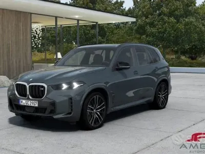 Nuova BMW X5 Comfort Edition 530 CV (389 kW) 2026 Grigio SUV