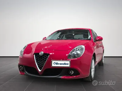 Usata Alfa Romeo Giulietta Business 120 CV (88 kW) 2018 Rosso Utilitaria