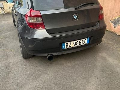 Begagnad BMW 118 122 HK (89 kW) 2007 Halvkombi