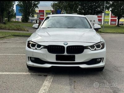 Usata BMW 316 116 CV (85 kW) 2013 Bianco Berlina