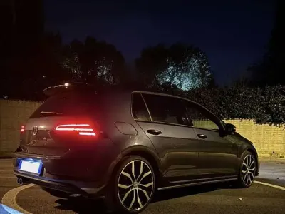 Usata VW Golf VII GTD 184 CV (135 kW) 2017 Blu/azzurro Berlina
