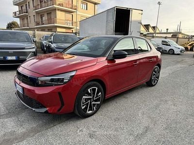 Usata Opel Corsa S 101 CV (74 kW) 2025 Rosso Utilitaria