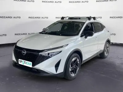 Nowe Nissan Qashqai N-Connecta 140 KM (102 kW) 2026 Biały SUV