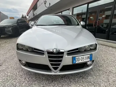 Käytetty Alfa Romeo 159 Progression 200 HP (147 kW) 2005 Harmaa Sedan