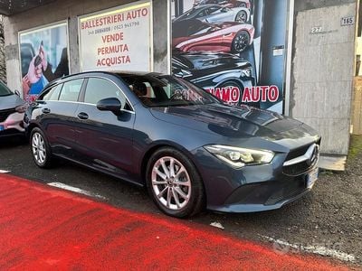Usata Mercedes CLA180 Shooting Brake Business 115 CV (84 kW) 2022 Blu Station wagon