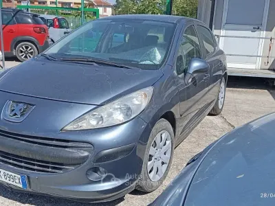 Begagnad Peugeot 207 68 HK (50 kW) 2007 Sedan