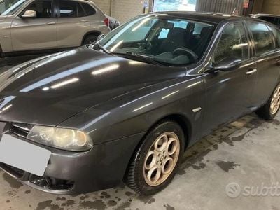 Alfa Romeo 156