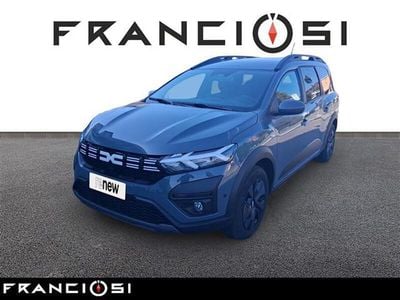 Usata Dacia Jogger Expression 100 CV (73 kW) 2024 Grigio chiaro Monovolume
