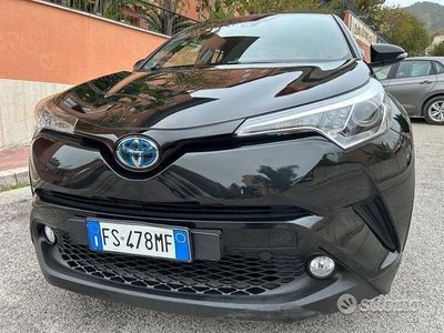 usata Toyota C-HR 1.8 Hybrid unico proprietario