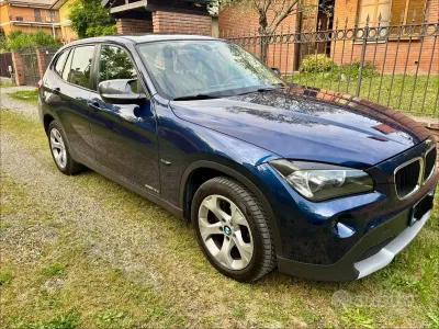 Begagnad BMW X1 143 HK (105 kW) 2011 Blå SUV