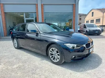 Usata BMW 318 150 CV (110 kW) 2017 Grigio Station wagon