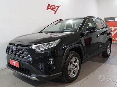 Usata Toyota RAV4 Hybrid Business Edition 218 CV (160 kW) 2022 Nero SUV