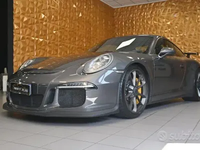 Usata Porsche 991 476 CV (350 kW) 2015 Grigio ardesia/full carbonio Coupé