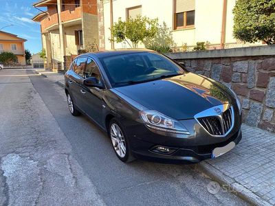 Usata Lancia Delta 165 CV (121 kW) 2010 Utilitaria