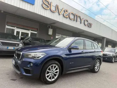 Usata BMW X1 116 CV (85 kW) 2016 Blu/azzurro SUV
