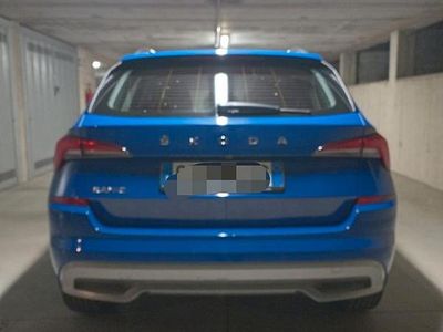 Usata Skoda 110 R Style 110 CV (80 kW) 2022 Blu Station wagon