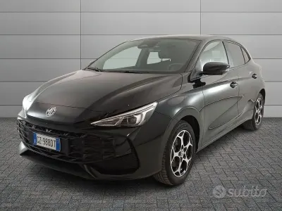 Usata MG MG3 Luxury 102 CV (75 kW) 2025 Nero Utilitaria