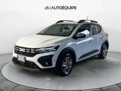 Usata Dacia Sandero Comfort 101 CV (74 kW) 2023 Bianco Berlina
