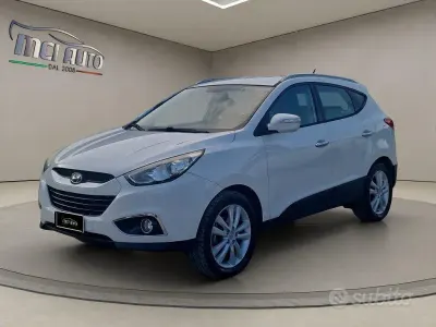 Usata Hyundai ix35 Comfort 136 CV (100 kW) 2012 Bianco SUV